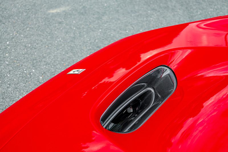 Capristo Carbon Frontluftkanäle Ferrari F8 glanz