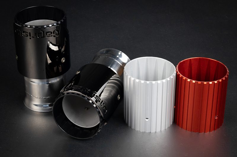 Capristo Endrohre Ferrari SF90 eloxiertes Aluminium Wicrom Black