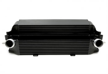 TA Technix Ladeluftkühler BMW 5er G30/31 – Stufenkühler
