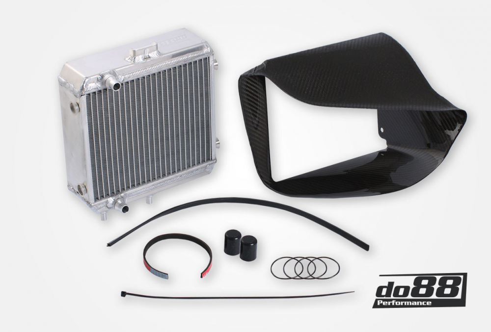 do88 Seitlicher Wasserkühler LLK BMW M3 F80 M4 F82 F83 S55 Carbon