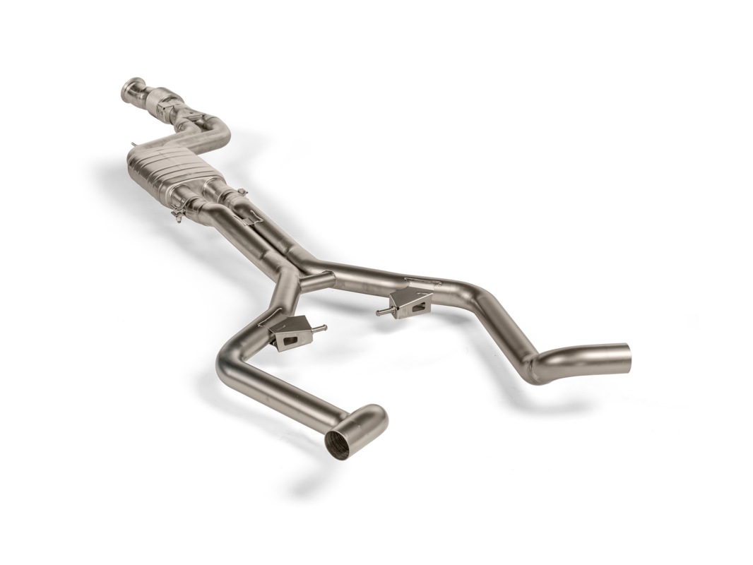 Akrapovic Evolution Link Pipe AMG C63 S E Performance | Titan