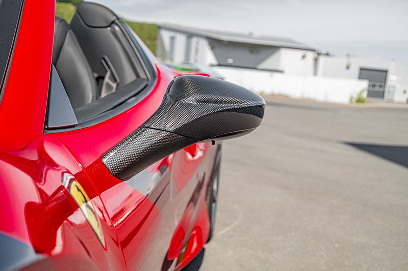 Capristo Carbon Spiegelgehäuse Ferrari F8 glanz
