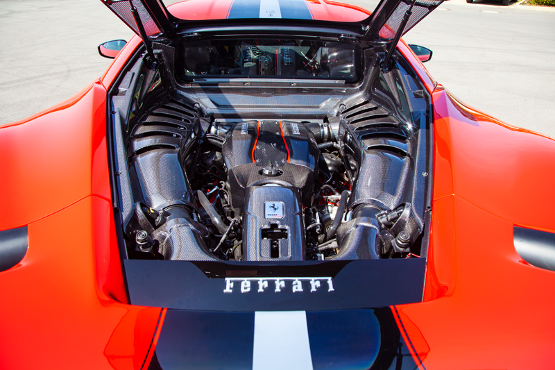 Capristo Airbox-Oberteil & Schlossabdeckung Ferrari 488 Pista Sichtcarbon glanz
