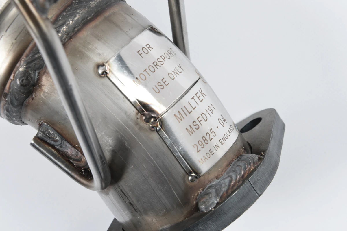 Milltek Sport Downpipe passend für Ford Focus Mk3 RS 2.3 EcoBoost & Estate Sdan Limousine 76,2mm